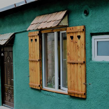 Dilijan Town Inn Екстериор снимка