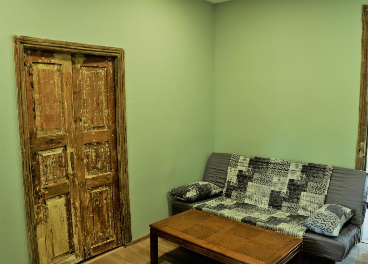 Dilijan Town Inn Екстериор снимка