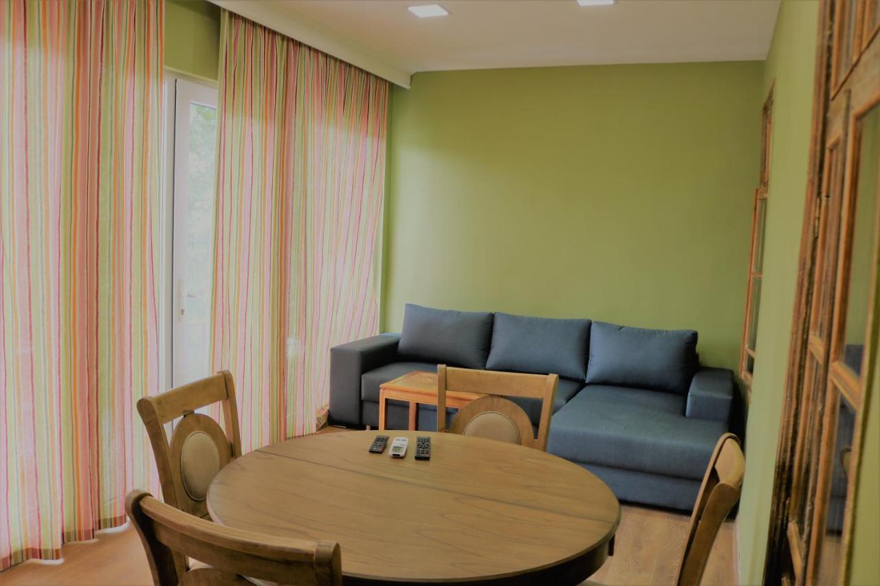 Dilijan Town Inn Екстериор снимка