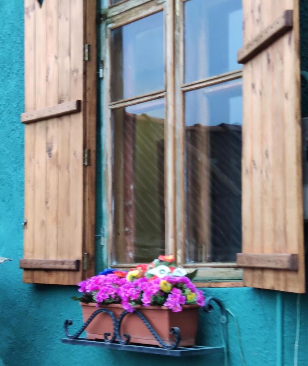 Dilijan Town Inn Екстериор снимка