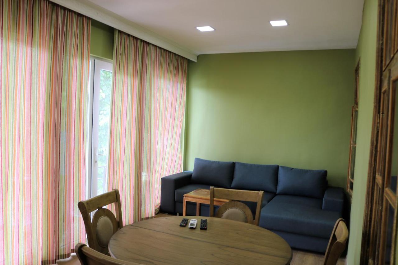 Dilijan Town Inn Екстериор снимка